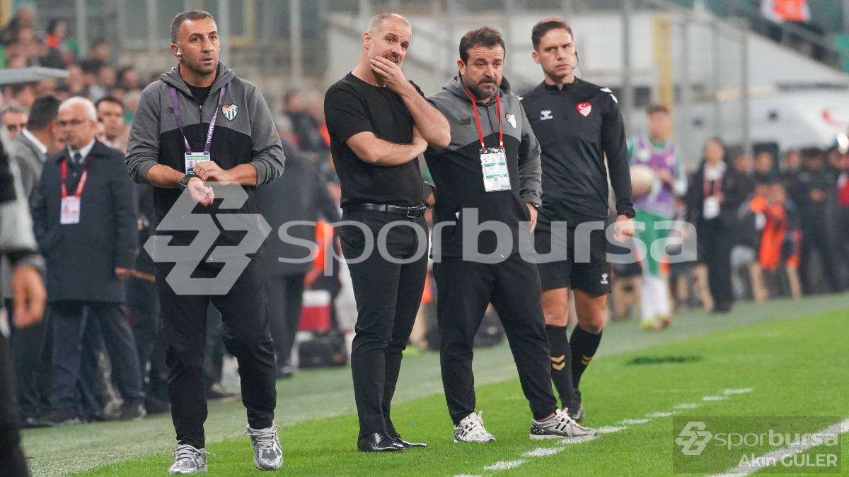 BURSASPOR - PENDİKSPOR MAÇI FOTOĞRAFLARI
